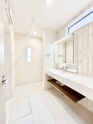 ���̑��@�g�x�x���X���[�Y�ɂ����Ȃ���E�ߏ�B  