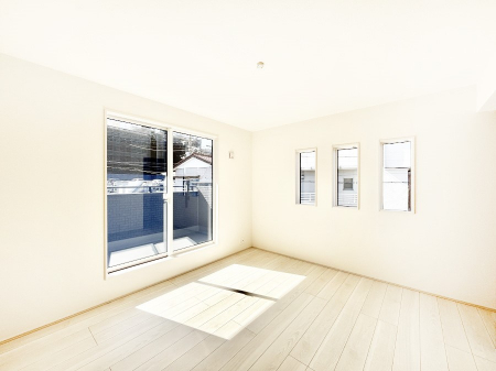 ���̑����ρ@�o���R�j�[���J�������v���X���Ă����m��