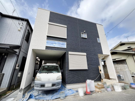 �@�r���g�C���^�C�v�͑�؂Ȃ��Ԃ����≘�ꂩ���邱�Ƃ��ł��܂��B  