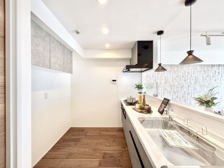 �L�b�`���@��Ƃ肠��L�b�`���X�y�[�X�ł�������H��̌�Еt�����X���[�Y�ɁI