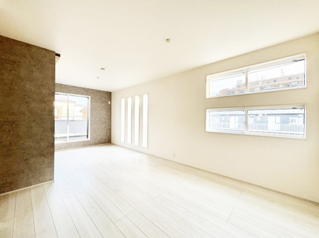 ���̑����ρ@�Ƒ������R�ƏW�܂�e���̃X�y�[�X�ɂȂ肻��