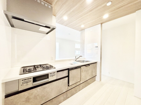 �L�b�`���@���������Ȃ��炲�Ƒ��Ƃ̉�b���y���߂�ΖʃJ�E���^�[�L�b�`��