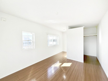 �Q���@�g���₷���`�Ńx�b�g��Ƌ�̒u�����ɂ����邱�Ƃ�����܂���B   