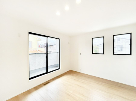 ���̑����ρ@�o���R�j�[���J�������v���X���Ă����m��