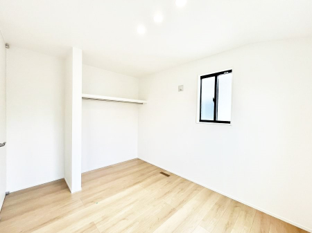 �Q���@�g���₷���`�Ńx�b�g��Ƌ�̒u�����ɂ����邱�Ƃ�����܂���B   