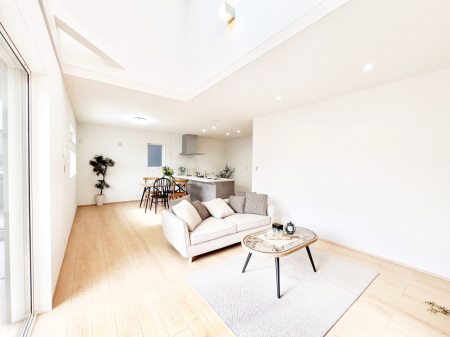 ���̑����ρ@�Ƒ������R�ƏW�܂�e���̃X�y�[�X�ɂȂ肻��