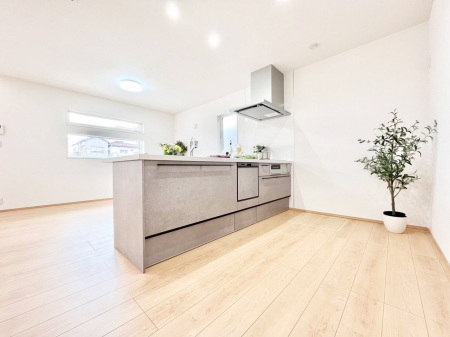 �L�b�`���@���������Ȃ��炲�Ƒ��Ƃ̉�b���y���߂�ΖʃJ�E���^�[�L�b�`��