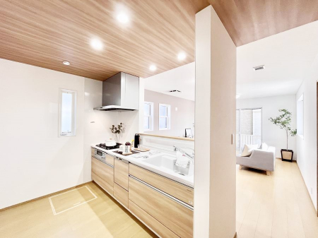 �L�b�`���@���������Ȃ��炲�Ƒ��Ƃ̉�b���y���߂�ΖʃJ�E���^�[�L�b�`��