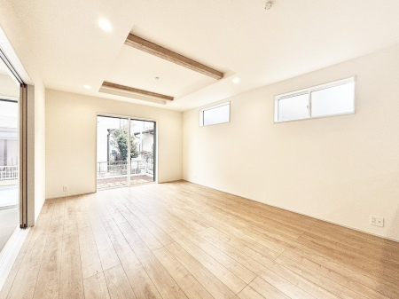 ���̑����ρ@���邢�z���������A�����̕��͋C�ɖ��������_�C�j���O�B   