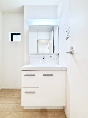 ���ʑ�E���ʏ��@�傫�����₷���O�ʋ��Ő�����������ʑ�́A�g�����Ȃ݃`�F�b�N�┧�̂������ɂ������߂ł��B 