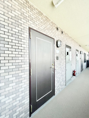 ���ց@�V���v���ŗ������������͋C�̌��֎���  