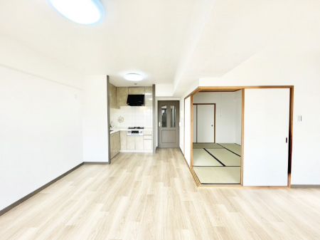 ���r���O�@�אڂ̘a�����J������΂���ɍL�X��Ԃ�  