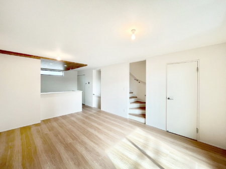 ���̑����ρ@���r���O�K�i�A������؂ȉƑ��ƃR�~���j�P�[�V�������Ƃ��Ƒ��v���̊Ԏ��