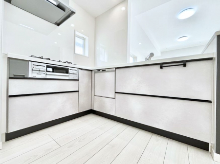 �L�b�`���@L���^���Ɨ�������X�y�[�X���L�X�Ǝg���܂��B�R���p�N�g�ɓ����Ă��������N���N�B  