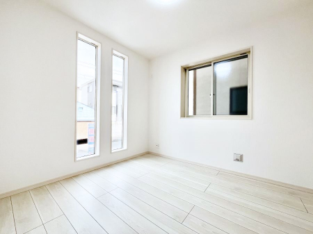 �Q���@2���񂾏c���̑����A�N�Z���g�ɂȂ��Ă���1�K5.25���̗m���B