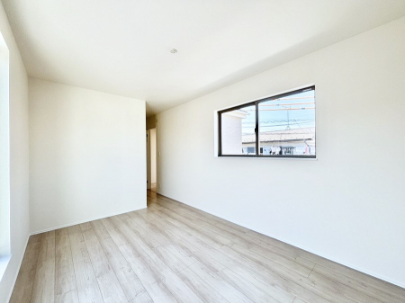 �Q���@�E�H�[�N�C���N���[�[�b�g�����邨�����B�G�߂��Ƃ̓���ւ����s�v�ŕ֗��ł��I