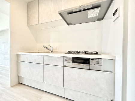 �L�b�`���@�������̂������ŉƑ��̏Ί炪�L����܂��I