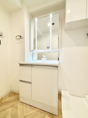 ���ʑ�E���ʏ��@������������ʉ��ώ��Œ��̐g�x�x�����K  