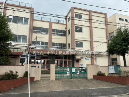 ���ӊ��@���w�Z 450m �����旧�Z�؏��w�Z