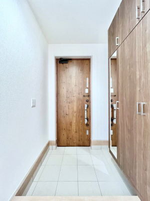 ���ց@�Ƒ��̋A��₨�q�l�������������}���錺��  