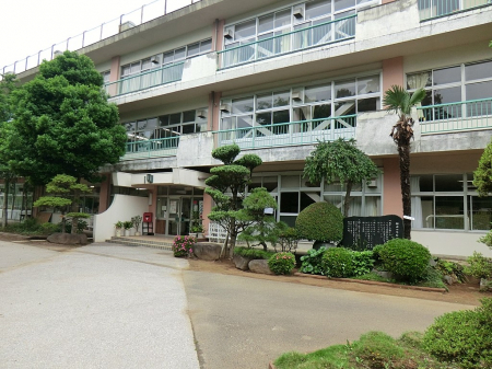 ���ӊ��@���w�Z 520m ��c�s�����򏬊w�Z