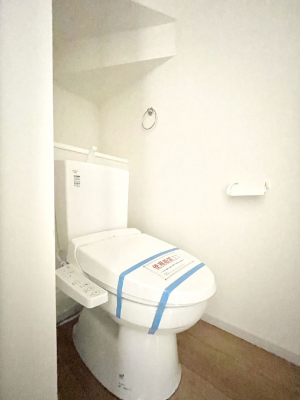 �g�C���@�g�C����1�K��2�K���ꂼ��ɔz�u����Ă��ĂƂĂ��֗��ł��B 