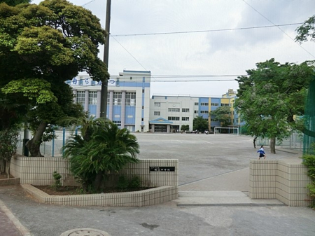 ���ӊ��@���w�Z 900m �]�ː�旧���]���w�Z