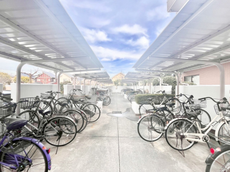 ���̑��@�O�� ���]�Ԓu����i�󂫏󋵂͓s�x���m�F���������j