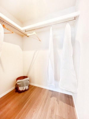 ���̑��@�E�H�[�N�C���N���[�[�b�g�̂���Z�܂��ŃX�b�L�����K�Ȑ�����