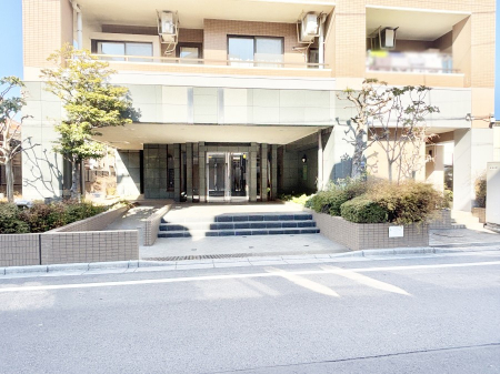 �G���g�����X�@�������������͋C�̃G���g�����X