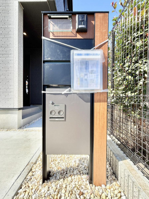 ���̑��@�V���v���f�U�C���̃|�X�g�B