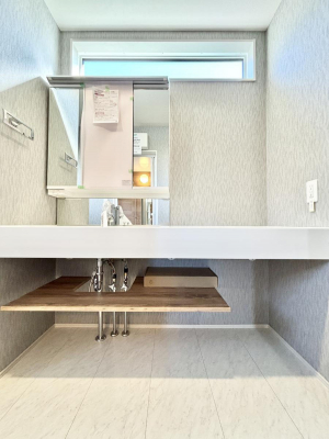 ���ʑ�E���ʏ��@�傫�����₷���O�ʋ��Ő�����������ʑ�́A�g�����Ȃ݃`�F�b�N�┧�̂������ɂ������߂ł��B 