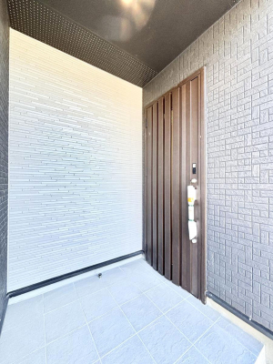 ���ց@��؂ȉƑ��A���q���o�}���錺�ցB