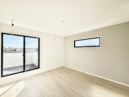 ���̑����ρ@���邢�o���R�j�[�T�C�h�ɗm����ݒu�B�A�N�Z���g�N���X���㎿�ȋ�Ԃ����o�I