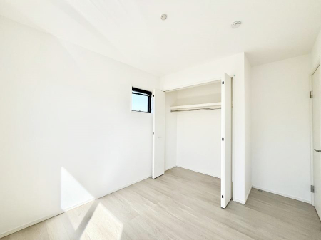 �q�������@�q�������ɂ��������߂Ȏ��[�X�y�[�X�����Ղ�̋���