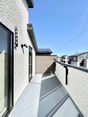 �o���R�j�[�@�Q�����ɂ܂�����L���o���R�j�[�B���ꂽ���ɂ͐��󕨂��C�����悭���������ł��ˁB