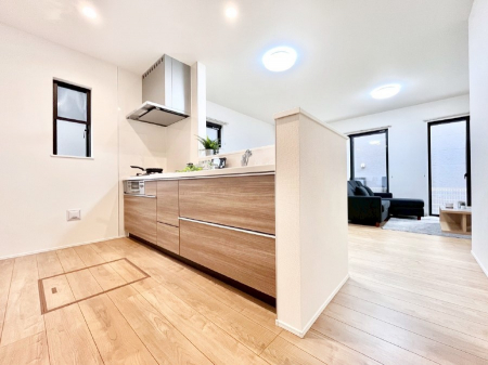 �L�b�`���@���������Ȃ���ł����Ƒ��Ƃ̉�b���y���߂�ΖʃL�b�`��