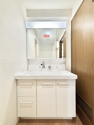 ���ʑ�E���ʏ��@������������ʉ��ώ��Œ��̐g�x�x�����K  