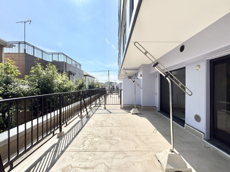 �o���R�j�[�@�������o���R�j�[�I��������̐��󕨂������܂��B