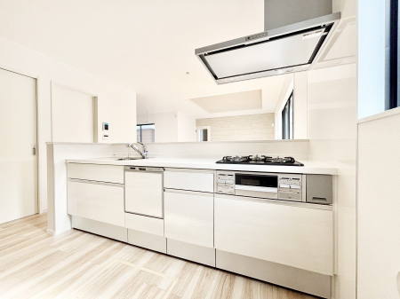 �L�b�`���@���������Ȃ��炲�Ƒ��Ƃ̉�b���y���߂�ΖʃJ�E���^�[�L�b�`��