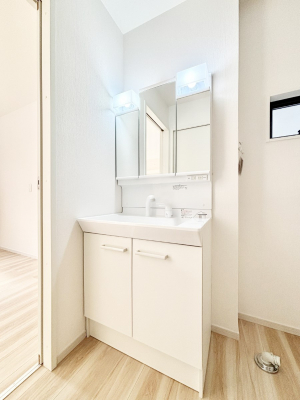 ���ʑ�E���ʏ��@���[�͂Ƌ@�\���ɗD�ꂽ���ʉ��ϑ�