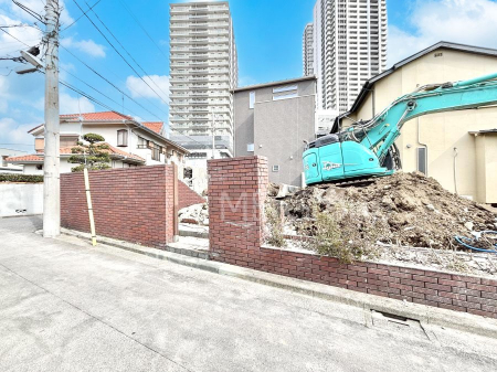 ���n�y�n�ʐ^�@�z���ɕ�܂��Ƒ��̓��핗�i��S�䂭�܂�  