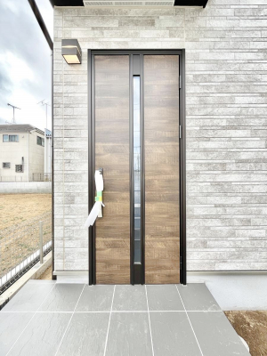 ���ց@�Z�܂��̊�����o����A���փh�A�B 