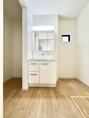 ���ʑ�E���ʏ��@�傫�����₷���O�ʋ��Ő�����������ʑ�́A�g�����Ȃ݃`�F�b�N�┧�̂������ɂ������߂ł��B 