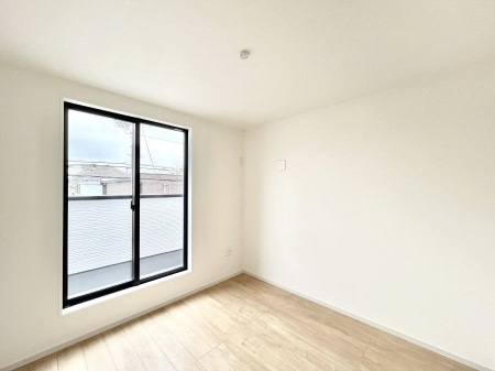 ���̑����ρ@�o���R�j�[���J�������v���X���Ă����m��