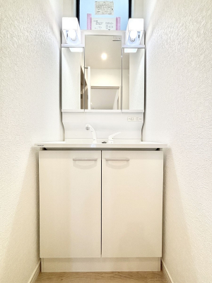 ���ʑ�E���ʏ��@�傫�����₷���O�ʋ��Ő�����������ʑ�́A�g�����Ȃ݃`�F�b�N�┧�̂������ɂ������߂ł��B 