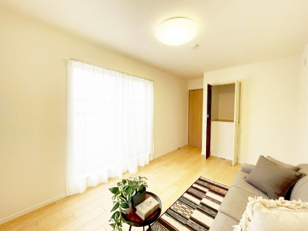 ���̑����ρ@�u�₩�ȓ��������������S�̂�D������ݍ���ł���܂�