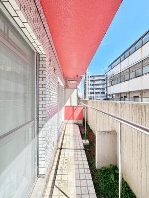 �o���R�j�[�@�������o���R�j�[�I��������̐��󕨂������܂��B