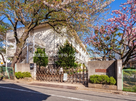 ���ӊ��@���w�Z 320m ���n�旧�L�ʓ����w�Z