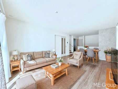 ���r���O�@���Ƒ��̓��₩�Șb�����ŕ�܂�閾�邢���r���O  ���Ƌ��CG�ł�